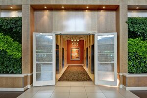 Гостиница Embassy Suites Raleigh-Durham Airport/Brier Creek