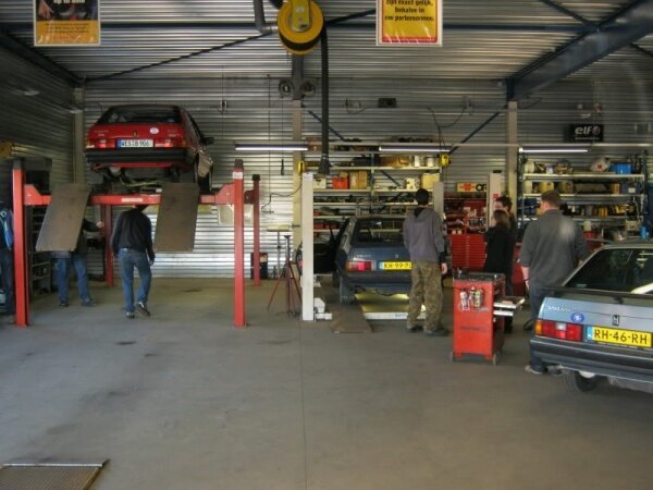 Car service, auto repair Automobielbedrijf Reinbergen, Enschede, photo