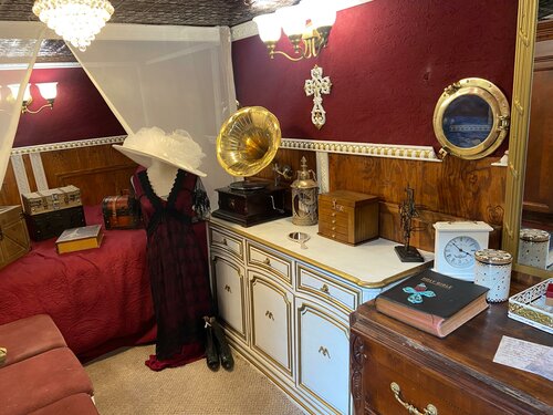 Landmark, attraction Bible Treks Christian Escape Room Denver, State of Colorado, photo