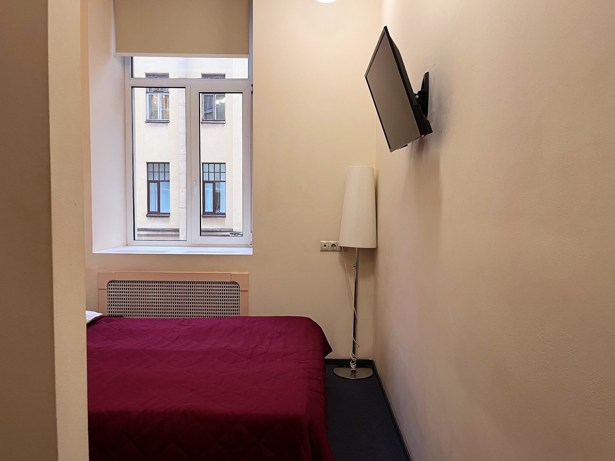 Фото Демократ