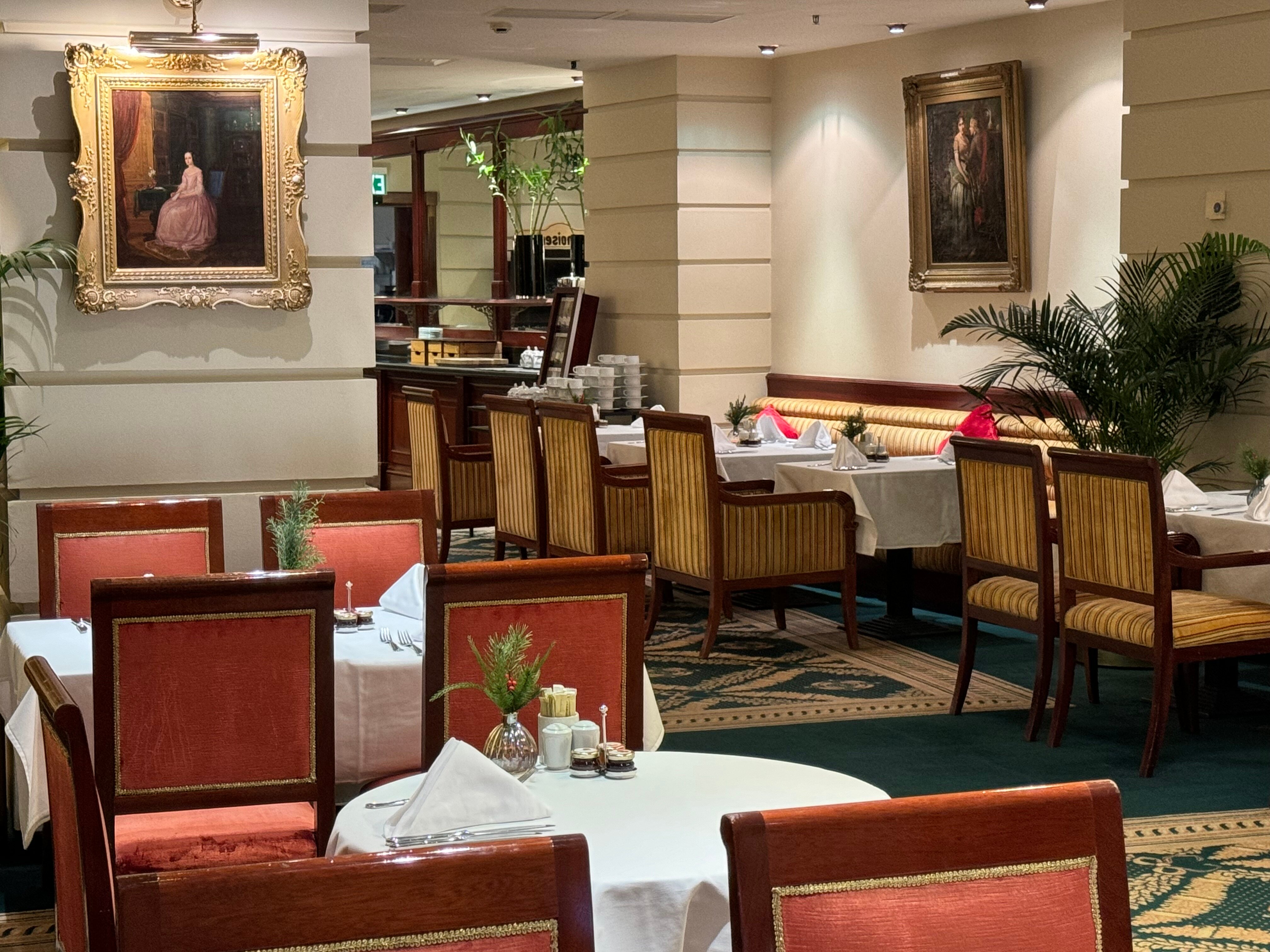 Фото Гранд Отель Мойка 22