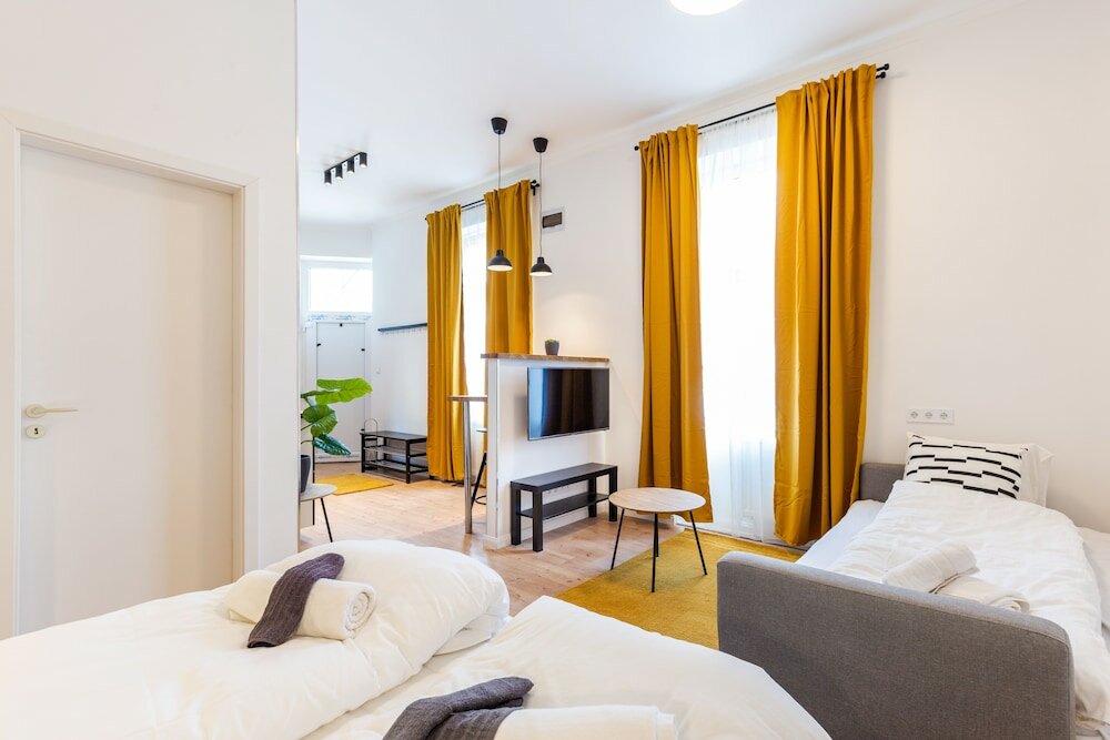 Фото A13- Modern& Quality Apartments