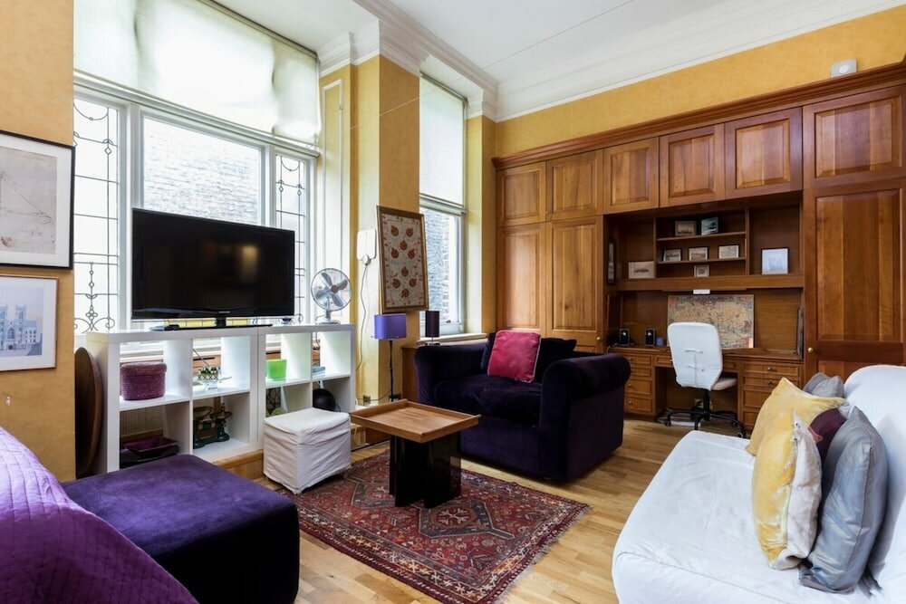 Фото Unique Studio in Kensington near Hyde Park
