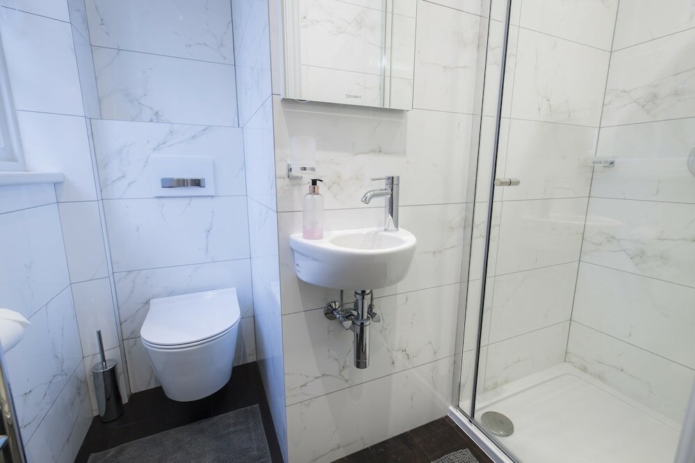 Фото Elegant 2 bed flat close to Kensington Gardens