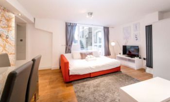 Фото My Serviced Space - Battersea 1a