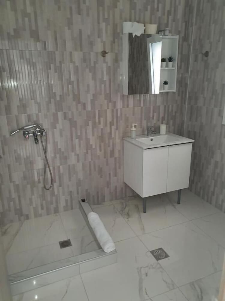 Фото Solomou Inn Boutique Rooms