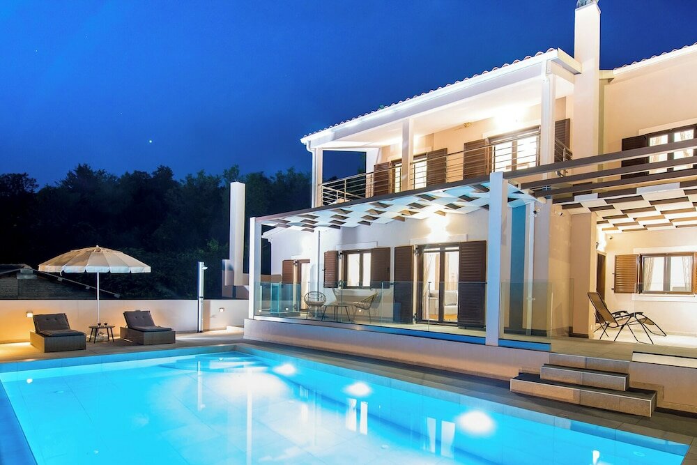 Фото Tony's villa with private pool