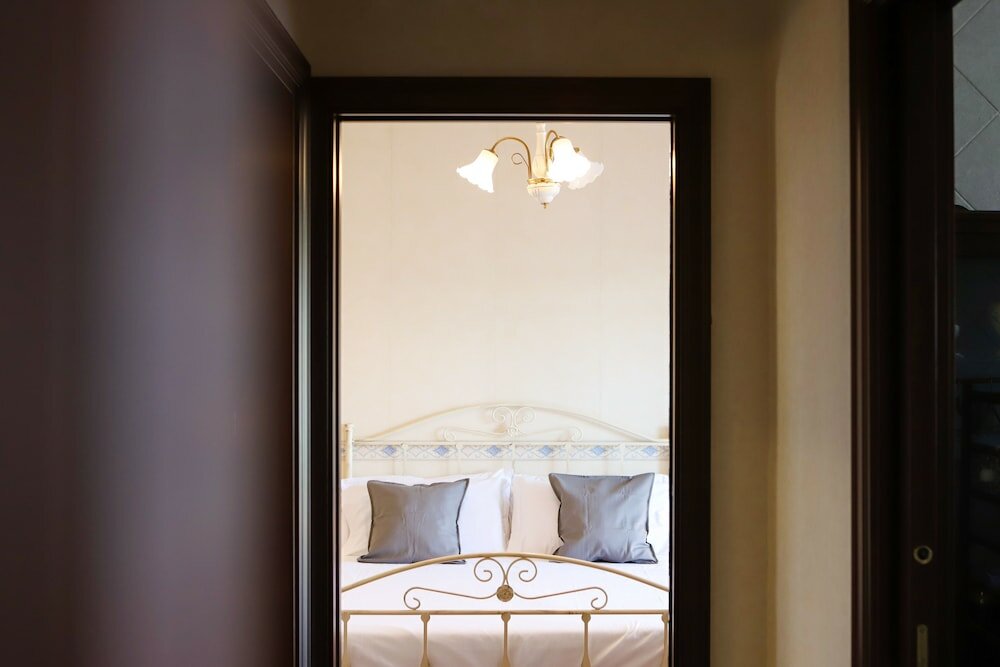 Фото Appartamento Con Terrazzo A Capodimonte