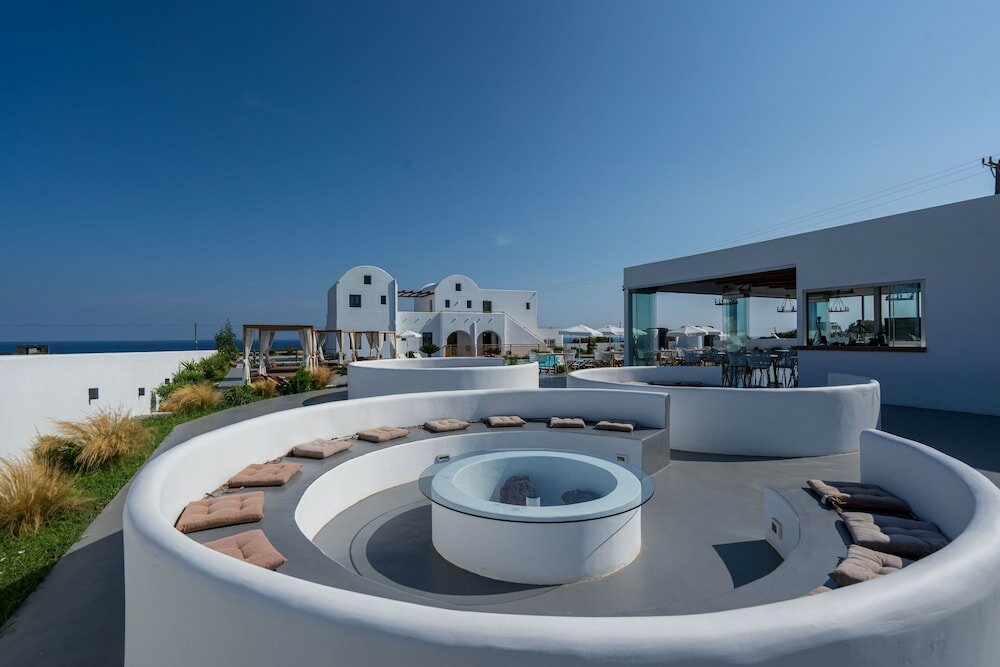 Фото Amethyst Luxury Suites