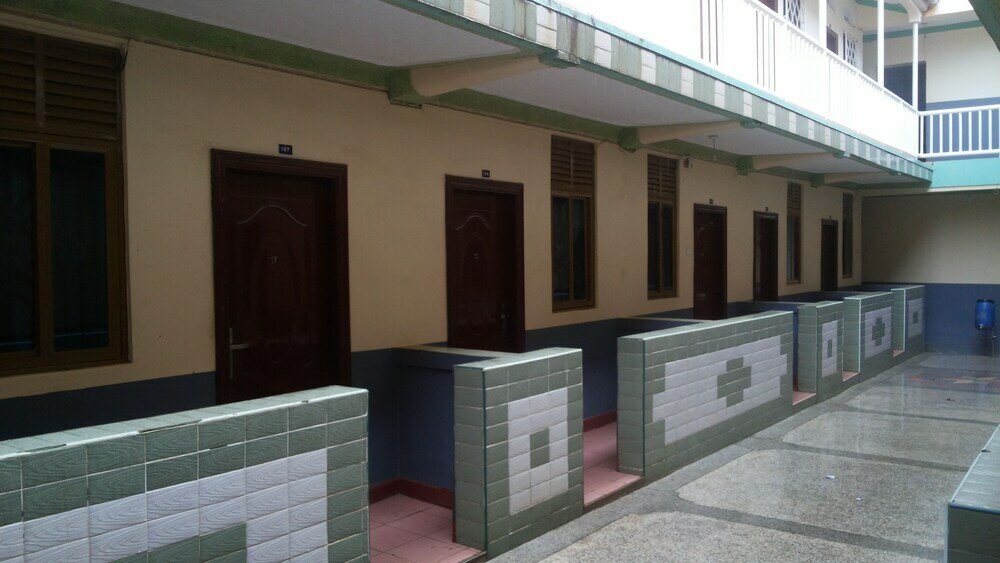 Фото Leosim Hotel Nebbi