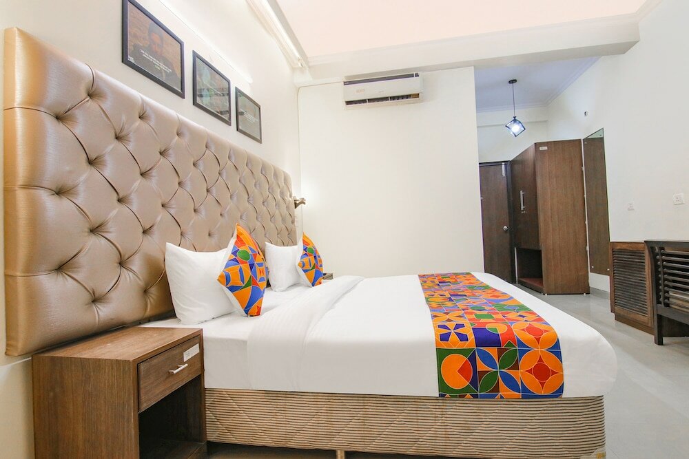 Фото Fabhotel Rivlet Inn