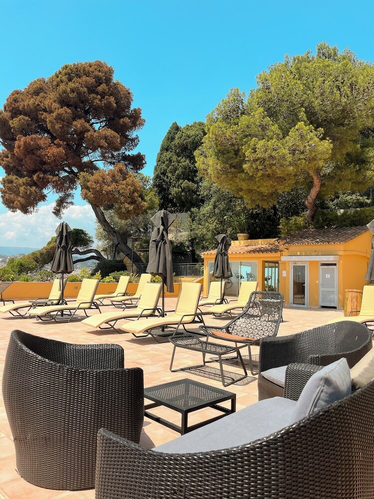 Фото Hôtel La Pérouse Nice