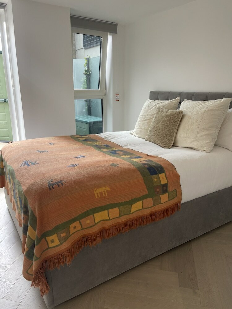 Фото Chelsea Pad by condokeeper