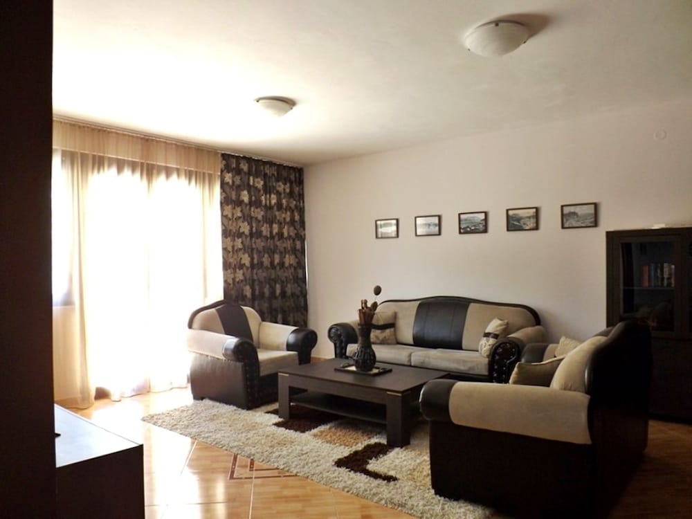 Фото Center Budva Holiday Home