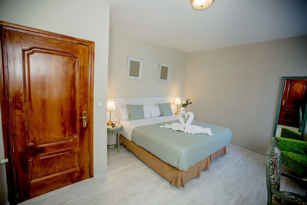 Фото Escala Suites