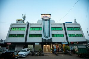Гостиница Hotel Naaz Executive Near T2 Airport