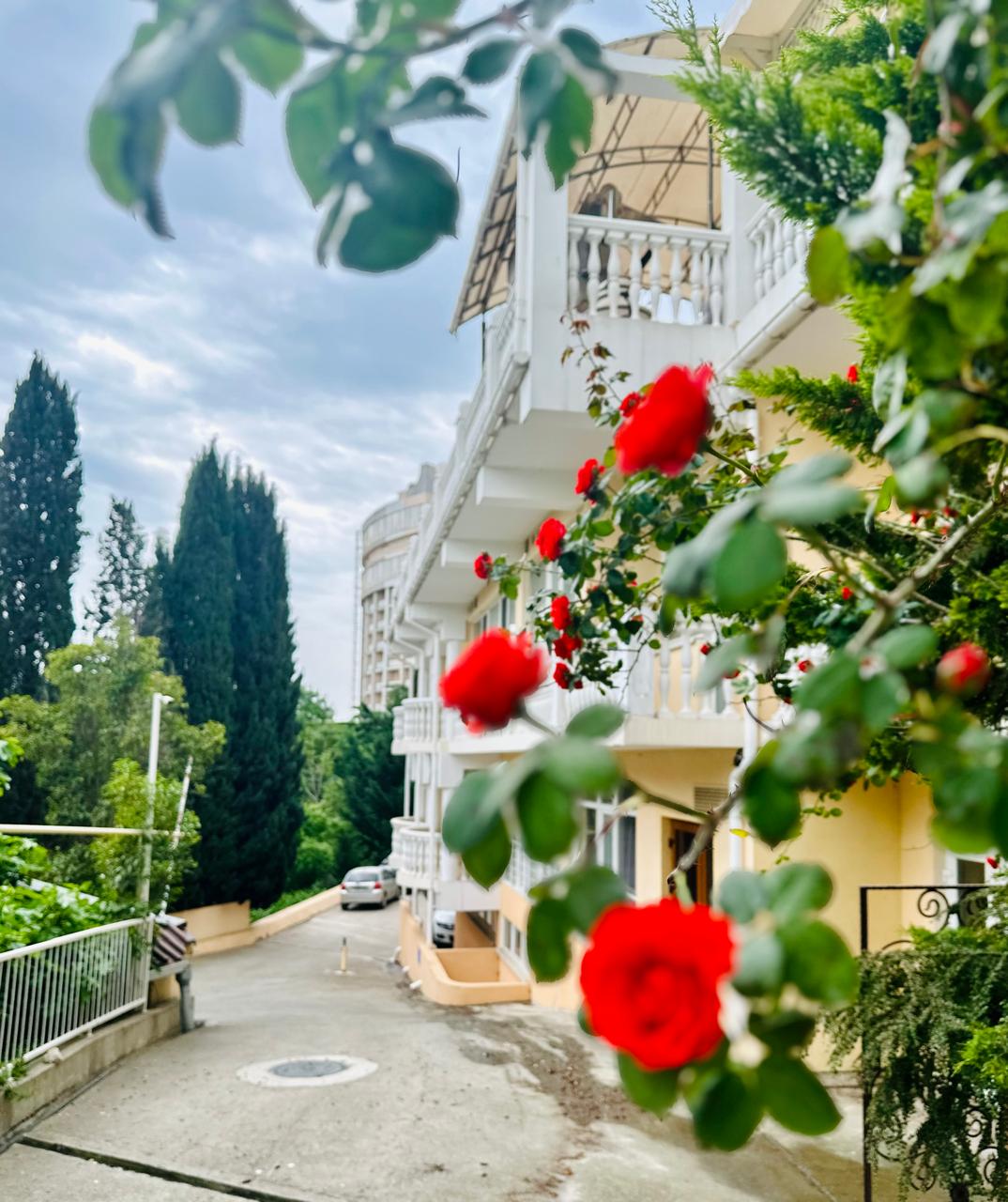 Фото отеля 2