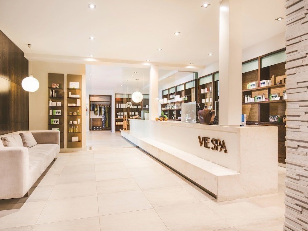 Фото Pullman Palm Cove Sea Temple Resort and SPA