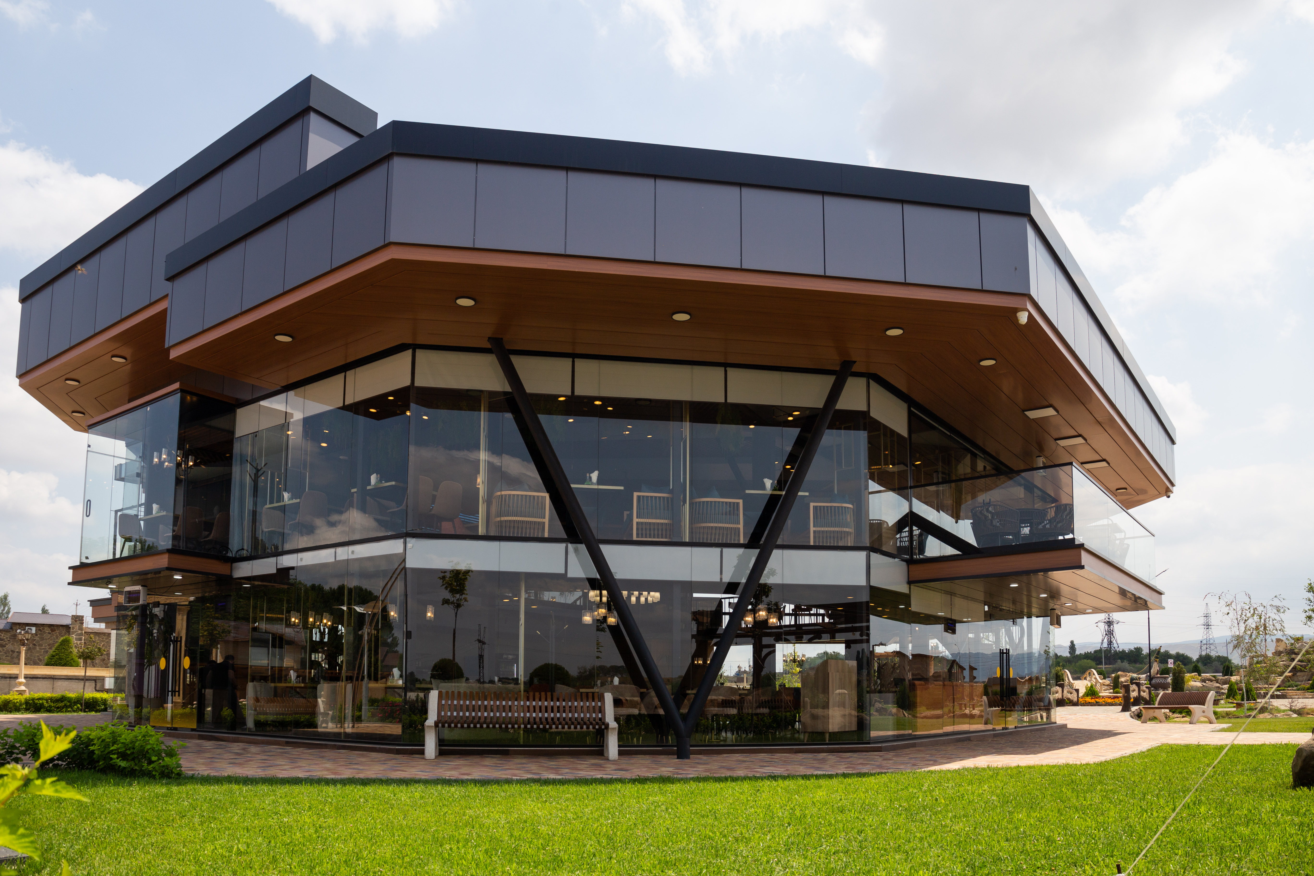 Фото Парнас