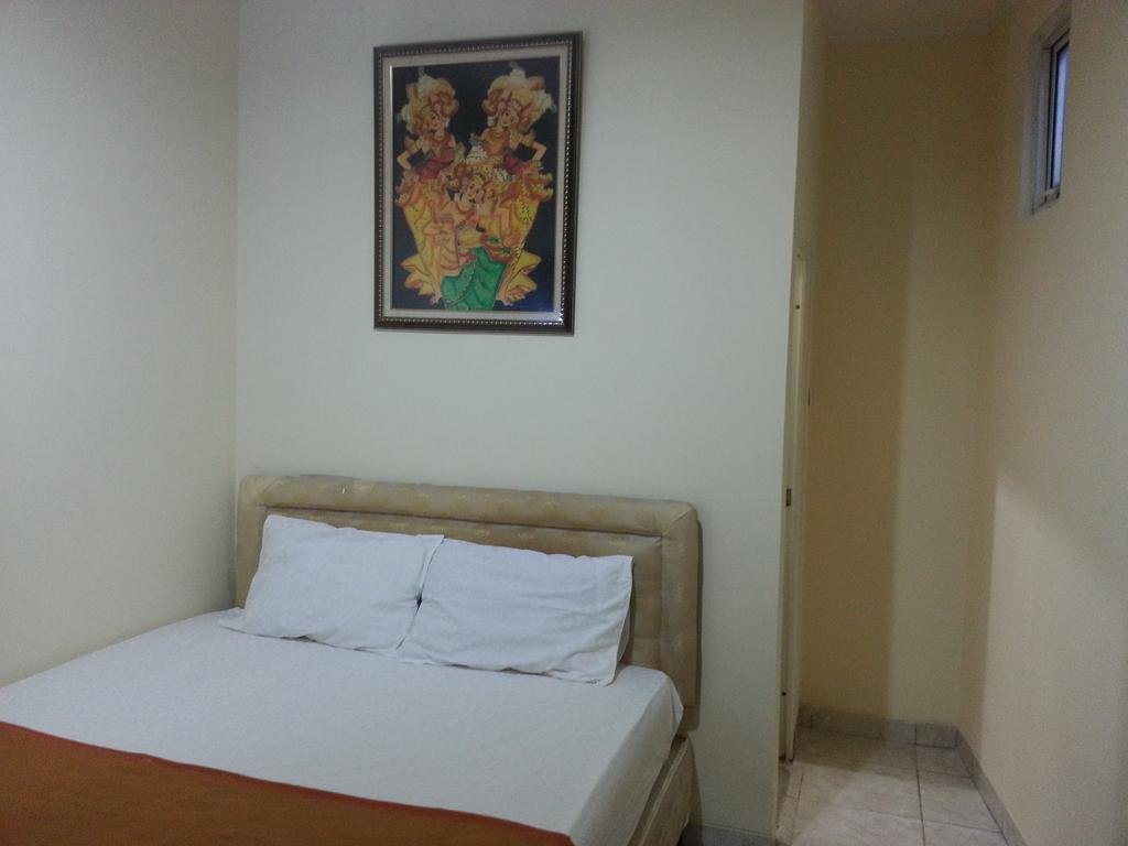 Фото Nely Murni Residence