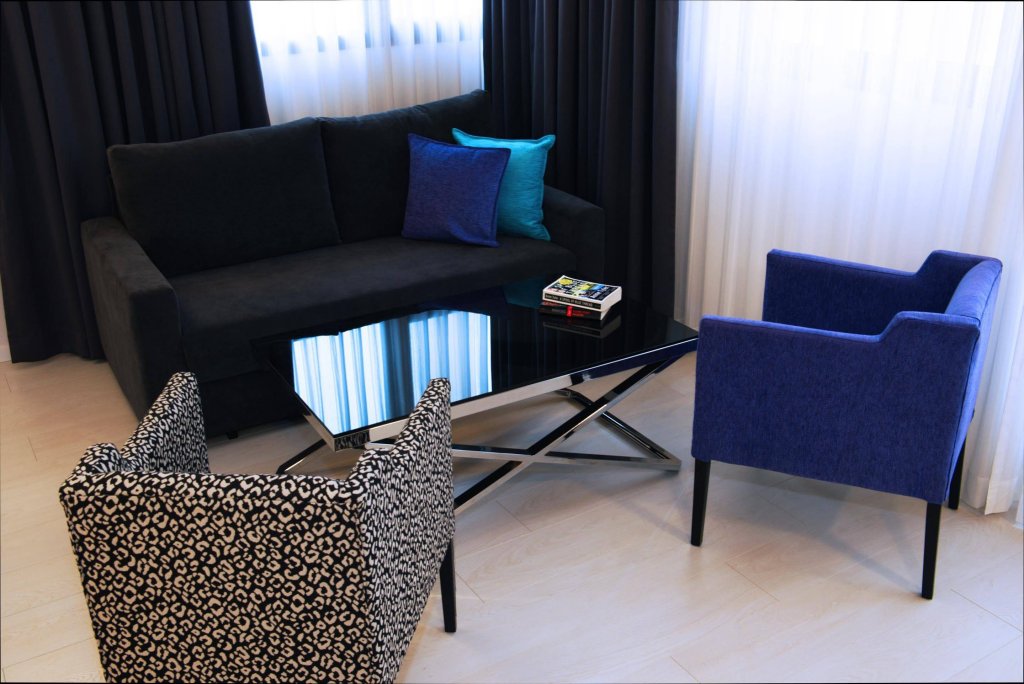 Фото Best Western Regency Suites Hotel