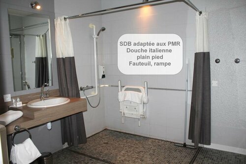 Гостиница Bel Hotel в Редоне