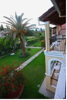 Фото Zefiros Apartments