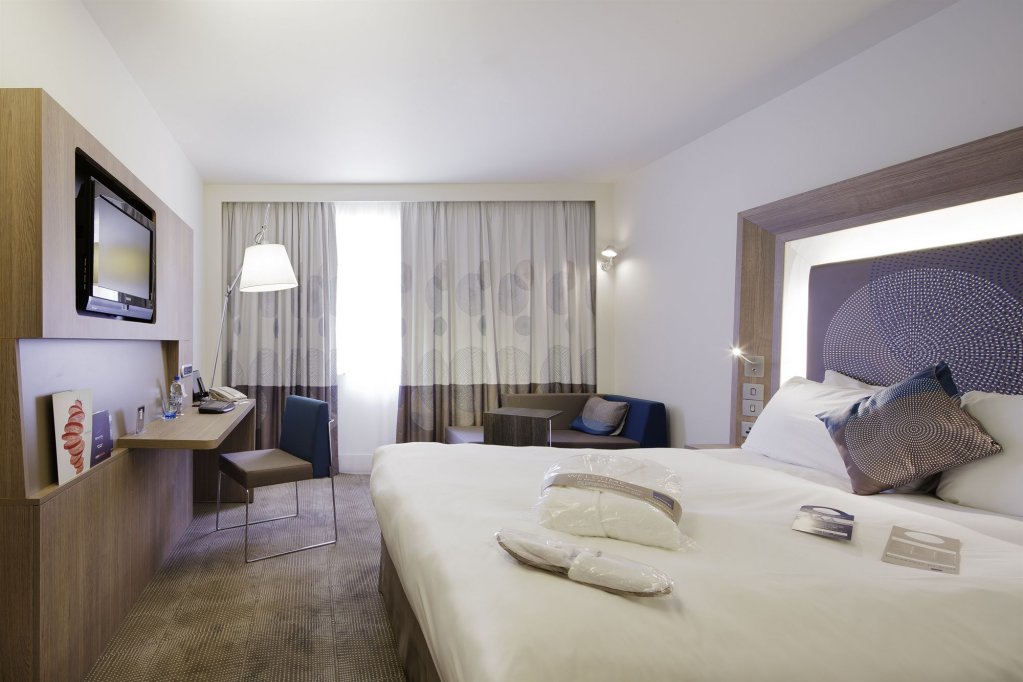 Фото Novotel Leeds Centre