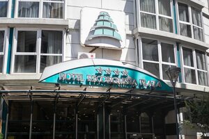 Гостиница Reconquista Plaza