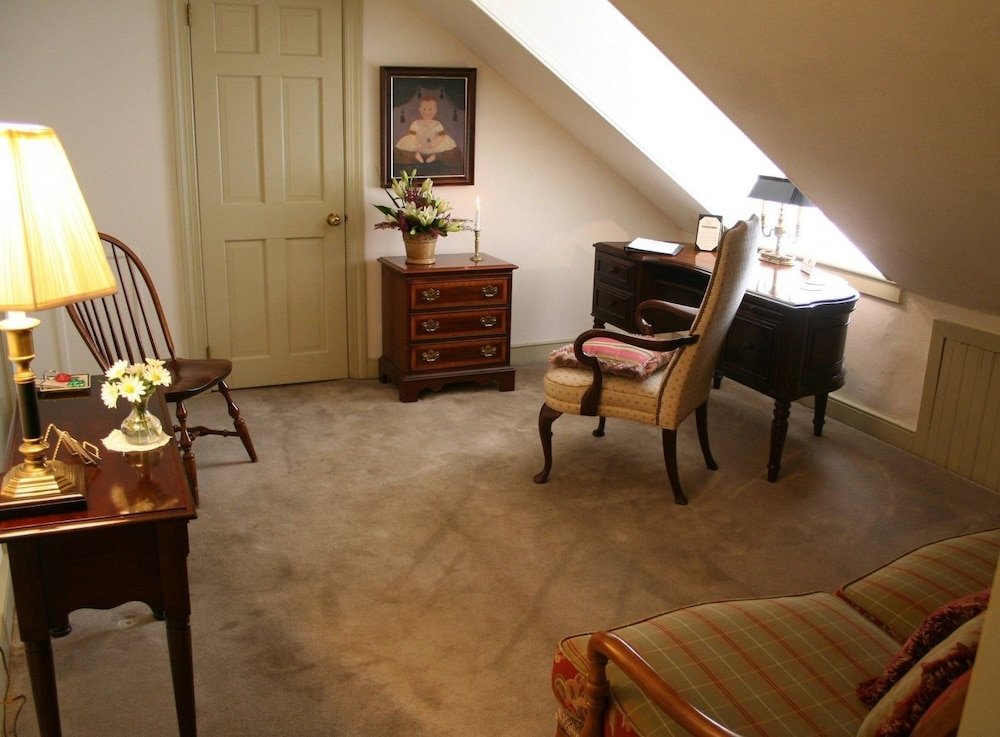 Фото General Warren