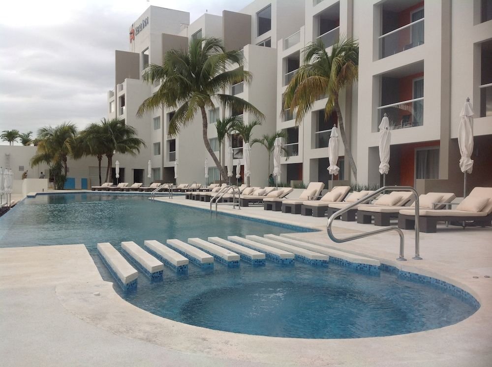 Фото Real Inn Cancun