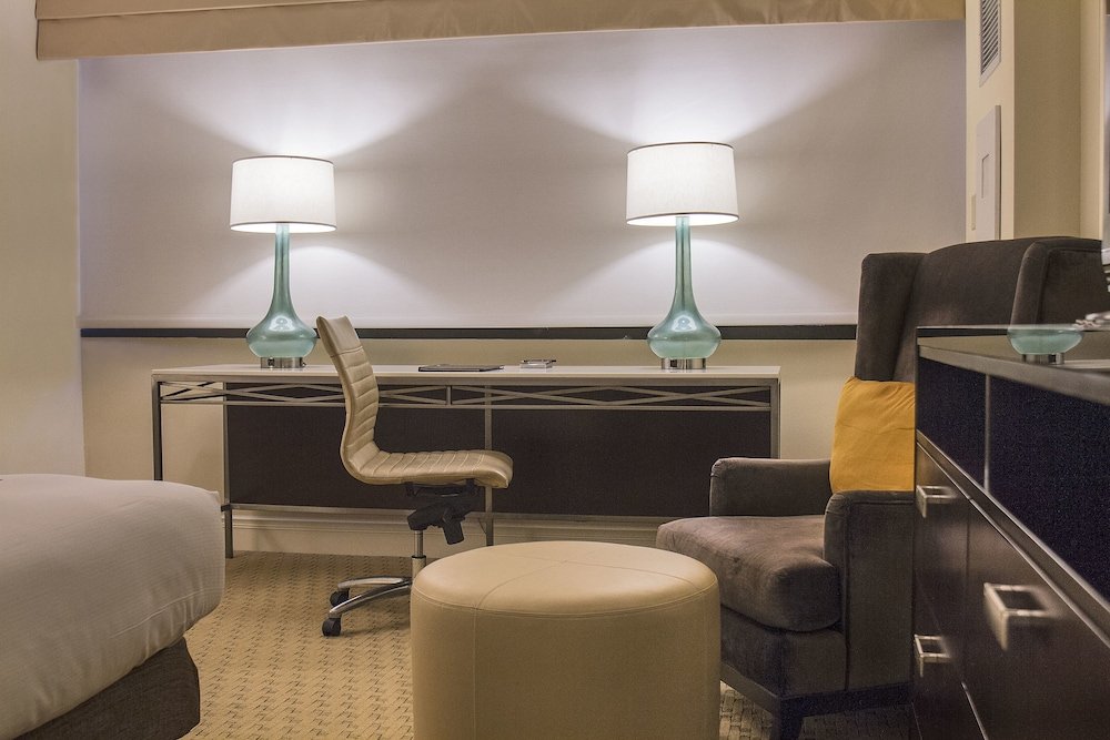 Фото Hilton Miami Airport Blue Lagoon