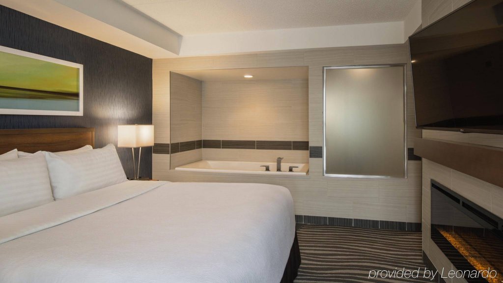 Фото Holiday Inn Winnipeg - Airport West