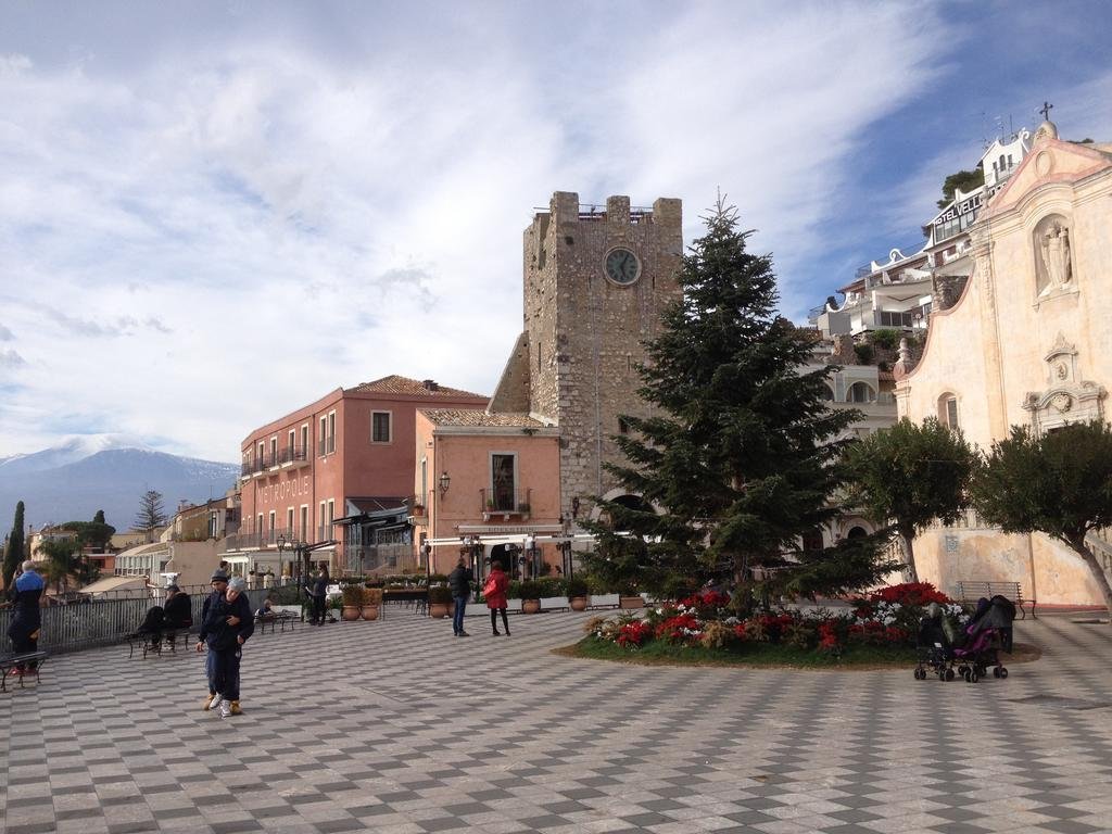 Фото Taormina's Odyssey Guest House