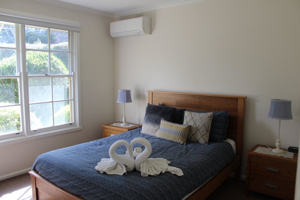 Фото Australian Home Away @ Doncaster Grange Park