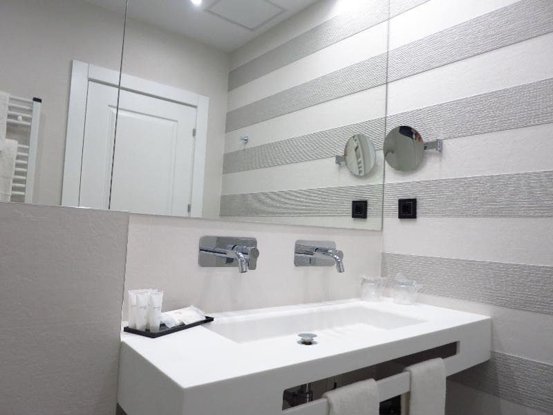 Фото Lasa Boutique Hotel