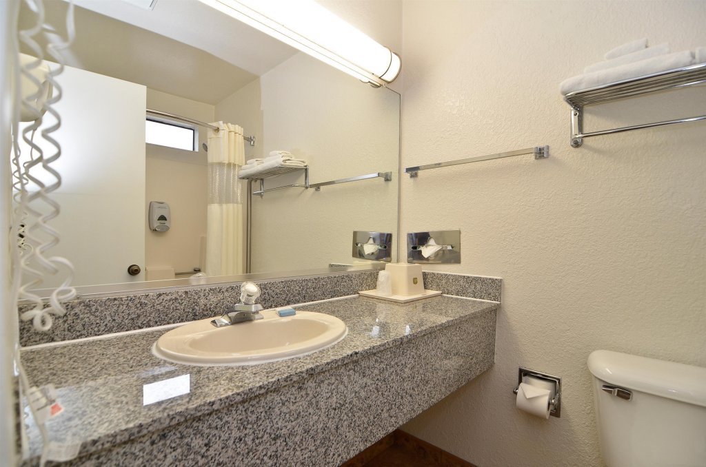 Фото Best Western Americana Inn