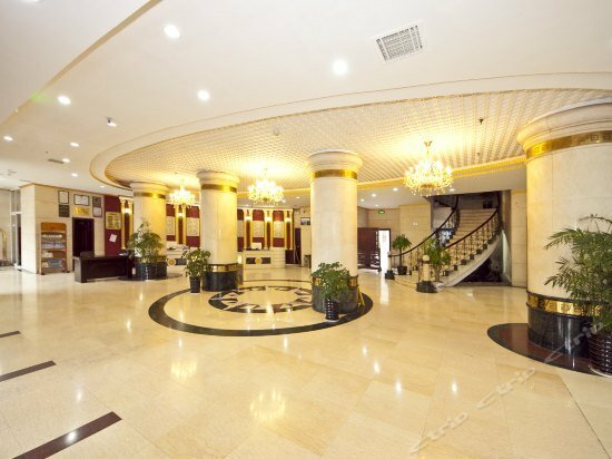 Гостиница Huaying Hotel