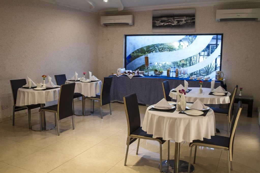 Фото Atlantic Hotel