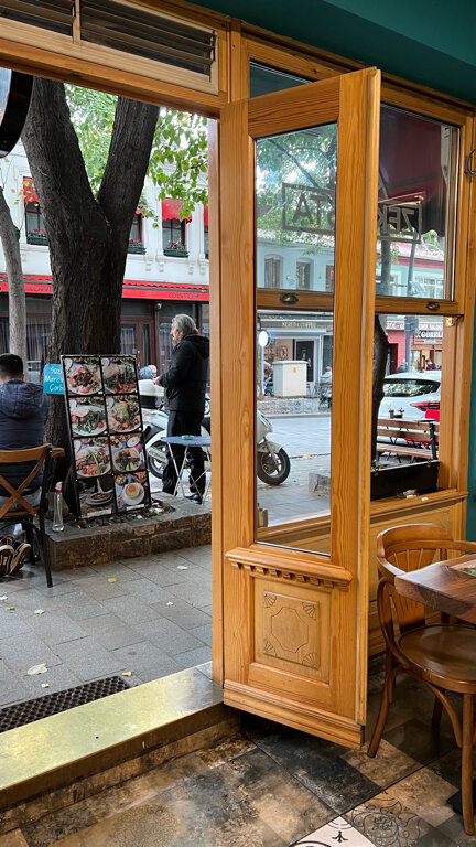 Restaurant Kebapçı Zeki Usta, Uskudar, photo