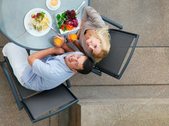 Фото Amigo City Centre Hotel