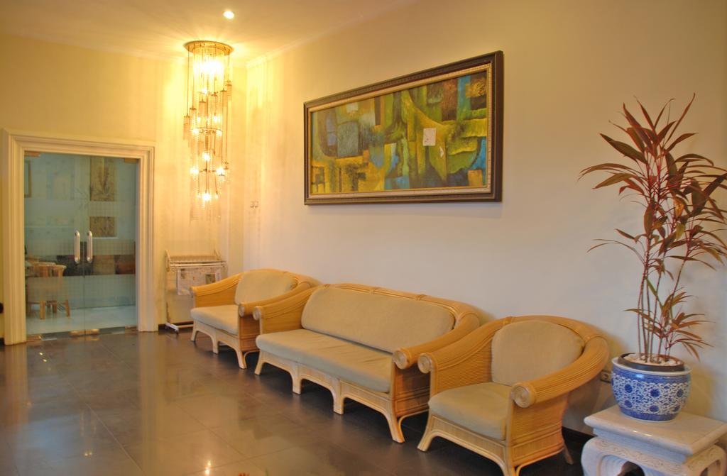 Фото Padmaloka Hotel Tarakan