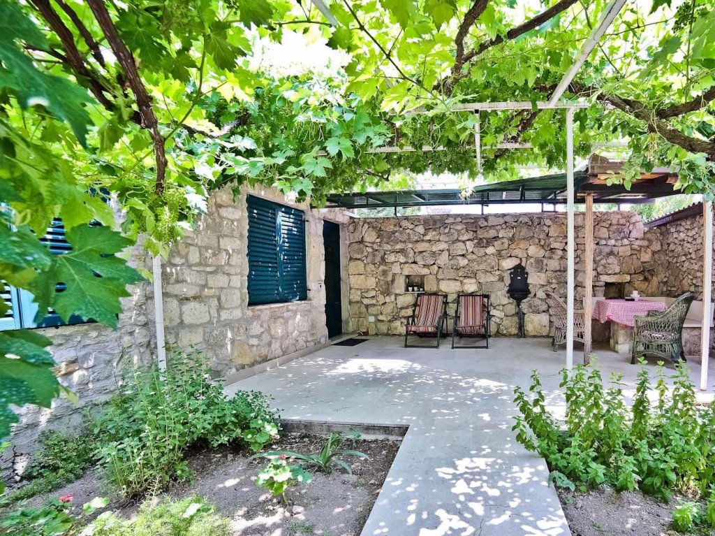 Фото Garden Apartment Hotel