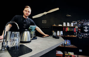 Toggle Coffee (Saint Petersburg, Lenina Square, 3), cafetería
