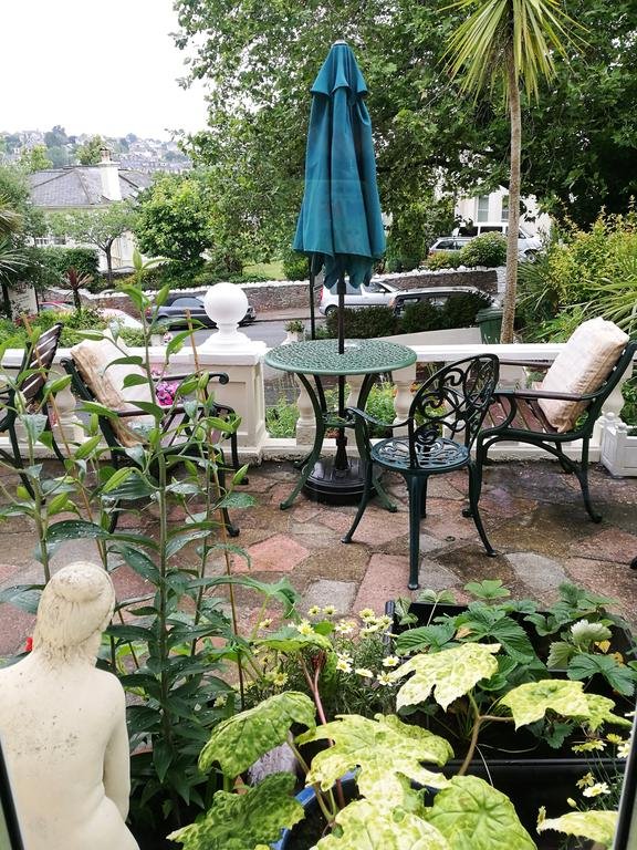 Фото Fleurie House