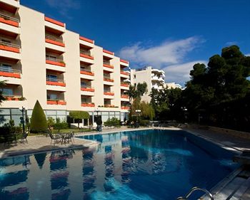 Фото Oasis Hotel Apartments