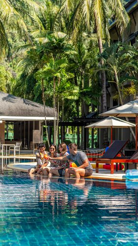 Внешний вид отеля Radisson Resort and Suites Phuket в Камале, фото 5