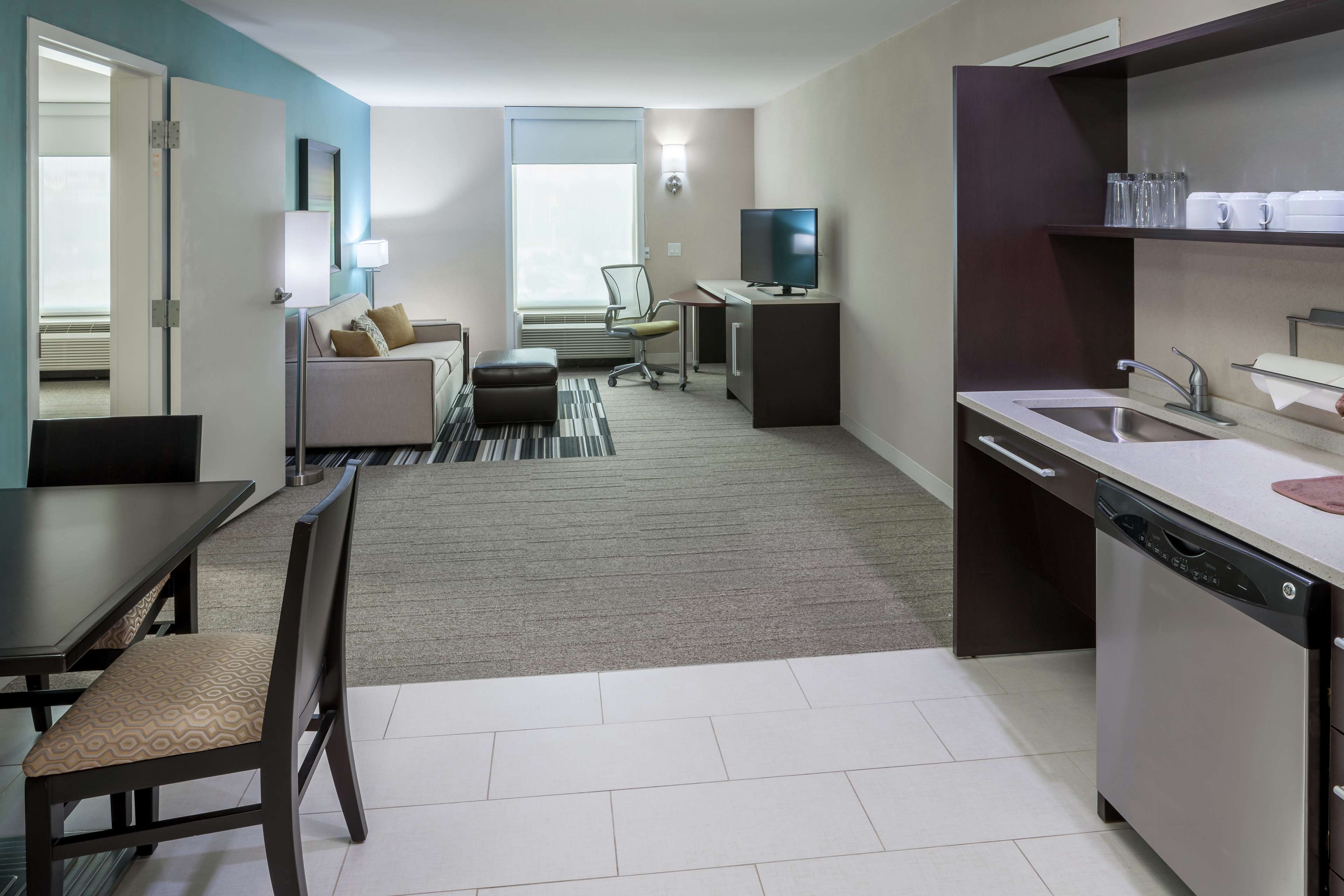 Фото Home2 Suites by Hilton Houston/Katy