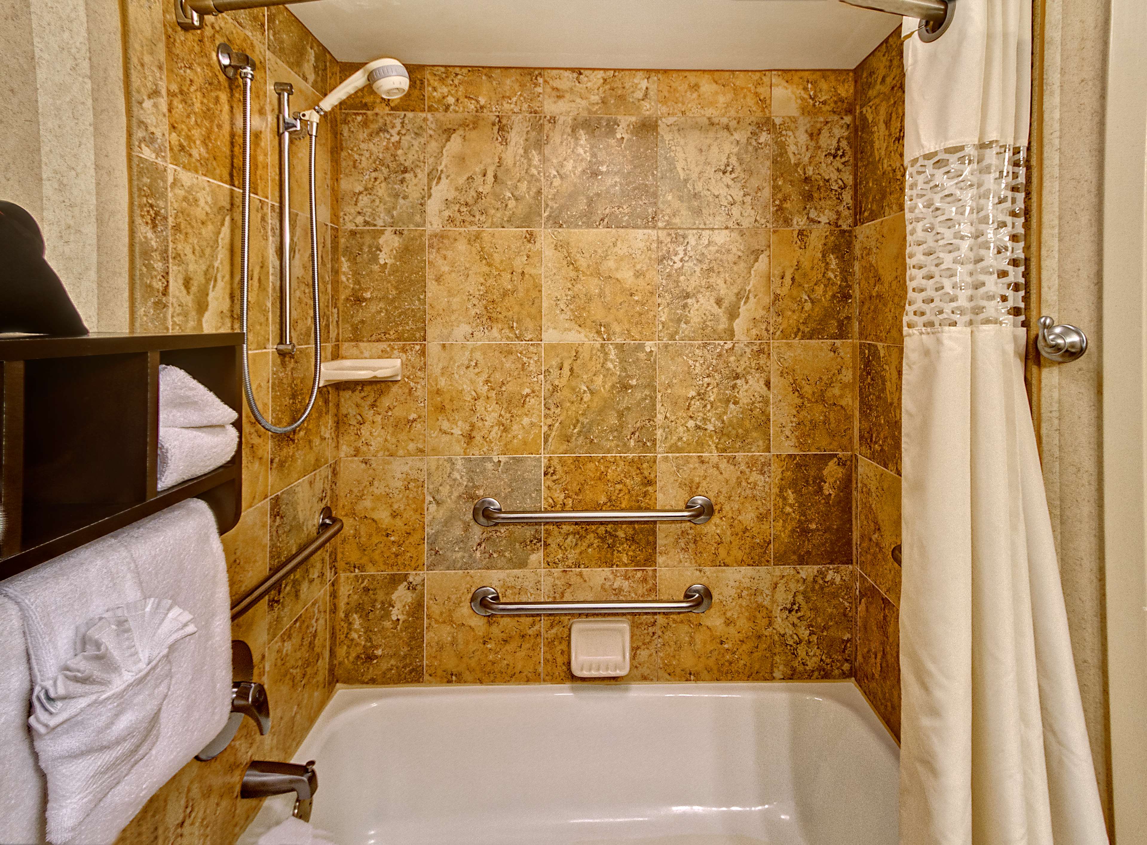 Фото Hampton Inn Nashville/Vanderbilt