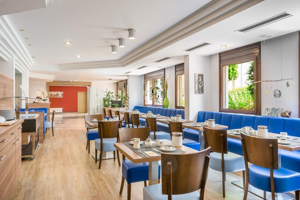 Фото Novum Hotel Rega Stuttgart City Center